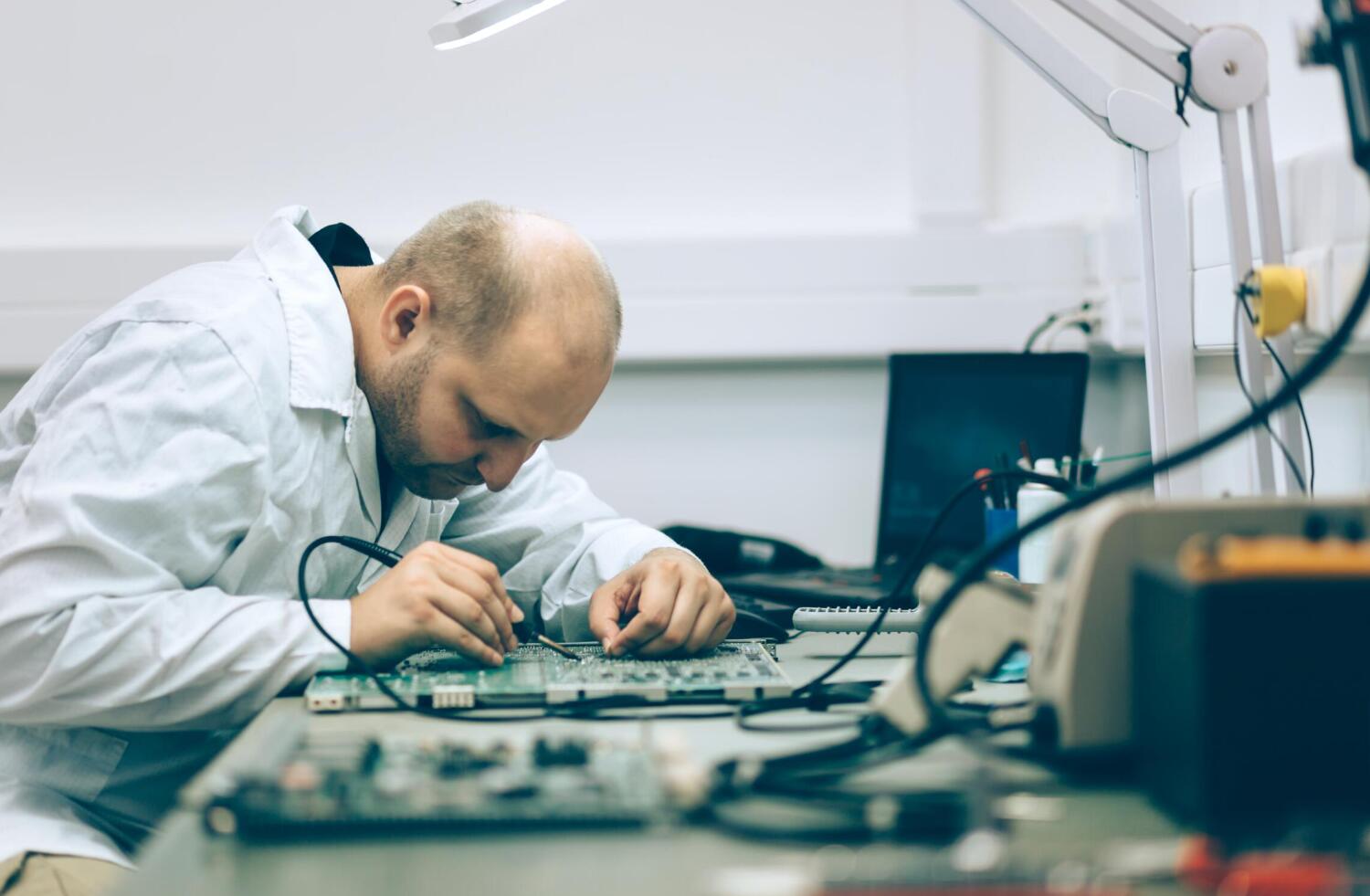 如何排除气体分析仪问题？