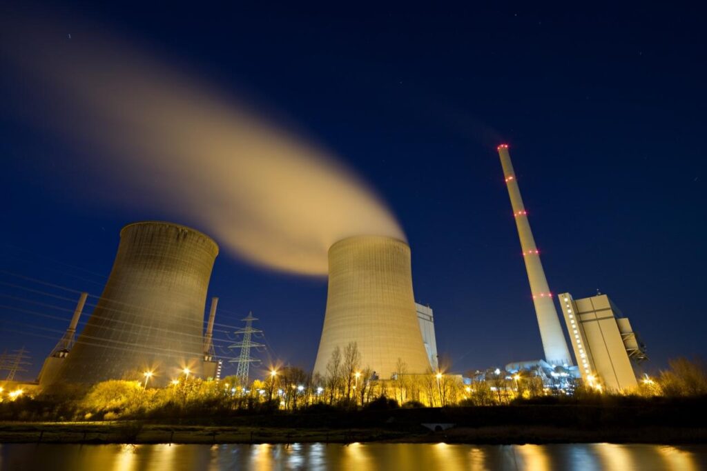How Do Process Gas Analyzers Optimize DeNOx Systems in Power Plants?