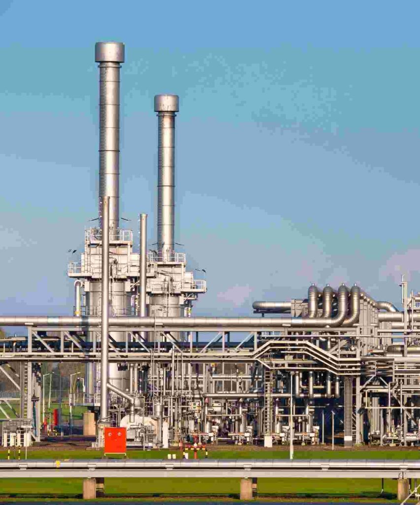 How Do Flue Gas Analyzers Improve Safety and Efficiency in High-Sulfur Natural Gas Processing Plants?