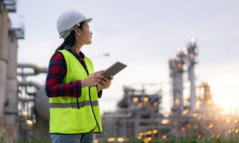 Why Use Drone-Based Methane Leak Detector in Oil & Gas?