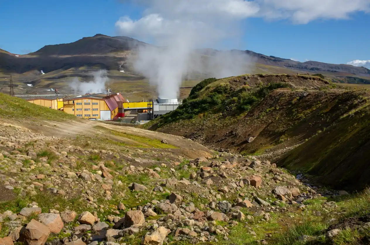 geothermal plant emission